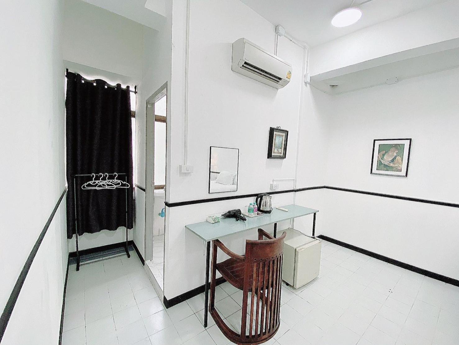 Go Inn Mrt Hua Lamphong Yaowarat Bangkok Exterior photo